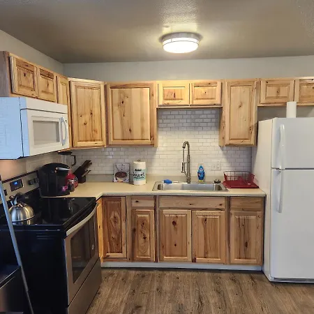 Nightshade Bnb Anchorage Exterior photo