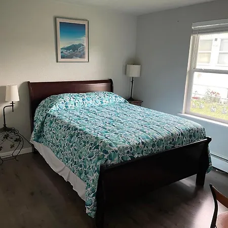 Nightshade Bnb Anchorage Exterior photo